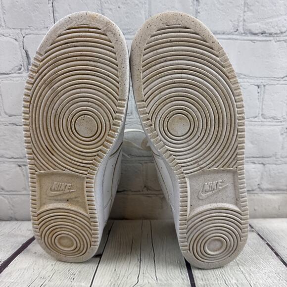 Nike Men’s Court Vision Low Size 8.5 Triple White‎ DH2987-100 - Picture 9 of 10